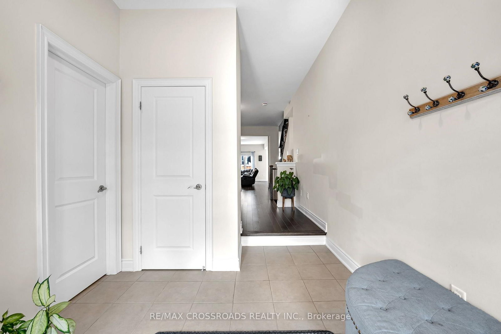 267 Heritage Street • Bradford West Gwillimbury, ON photo 4
