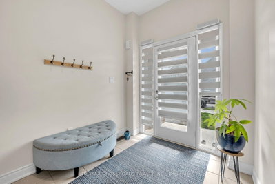 267 Heritage Street • Bradford West Gwillimbury, ON photo 5
