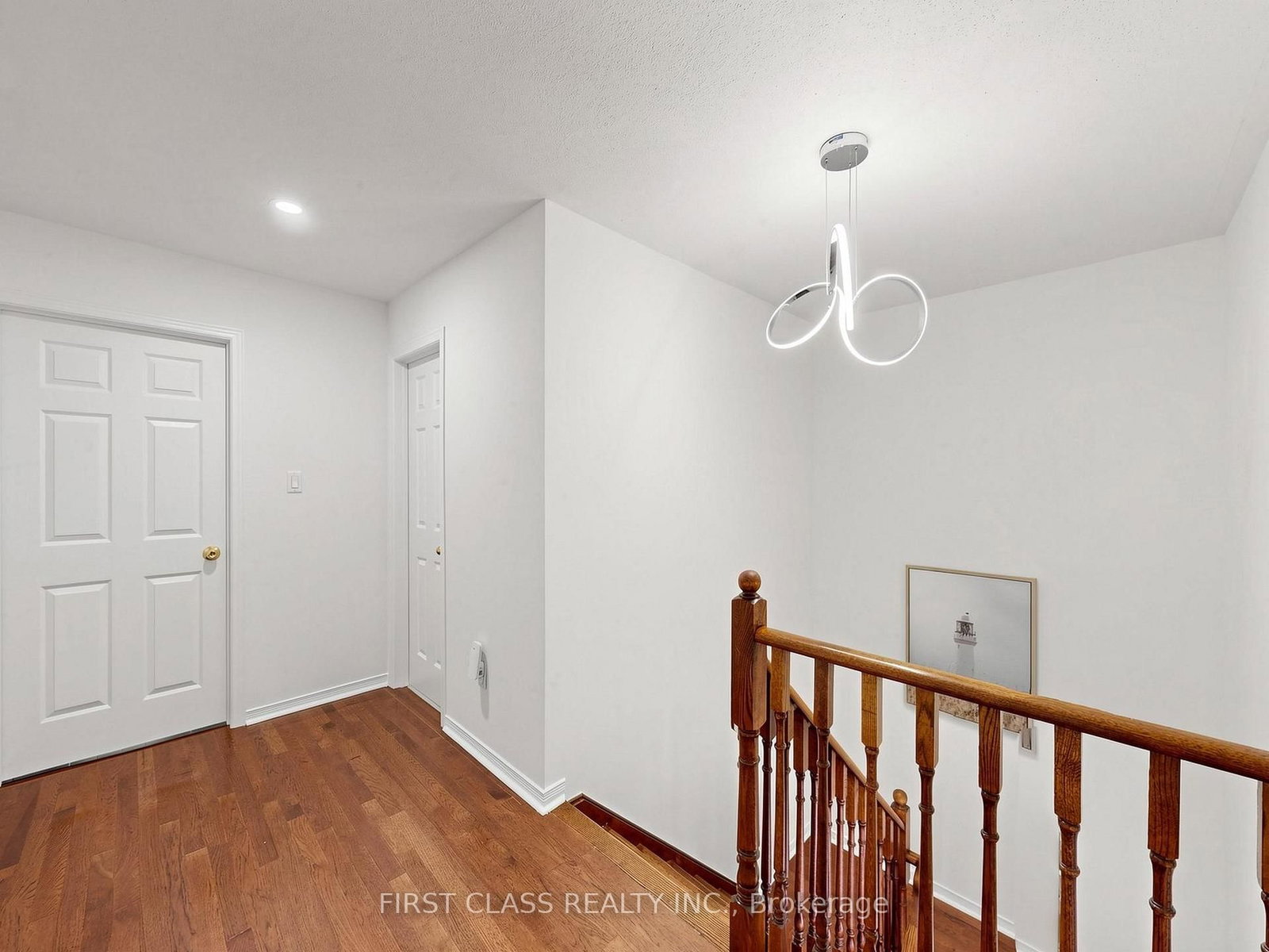 9 Revelstoke Crescent • Richmond Hill, ON photo 18