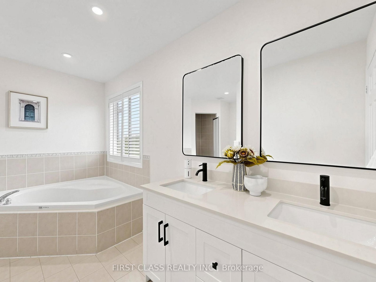 9 Revelstoke Crescent • Richmond Hill, ON photo 23