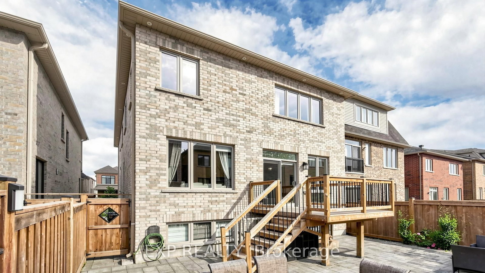 34 Buttonleaf Crescent • Whitchurch-Stouffville, ON photo 39