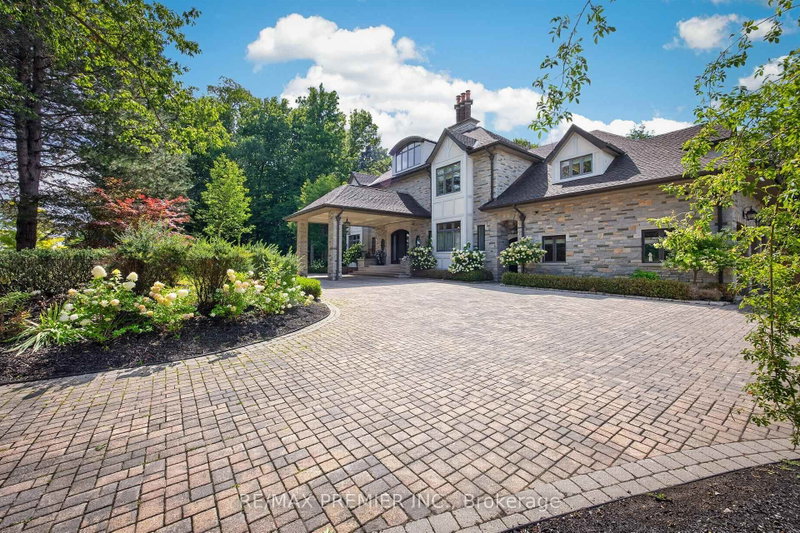 40 Golf Avenue