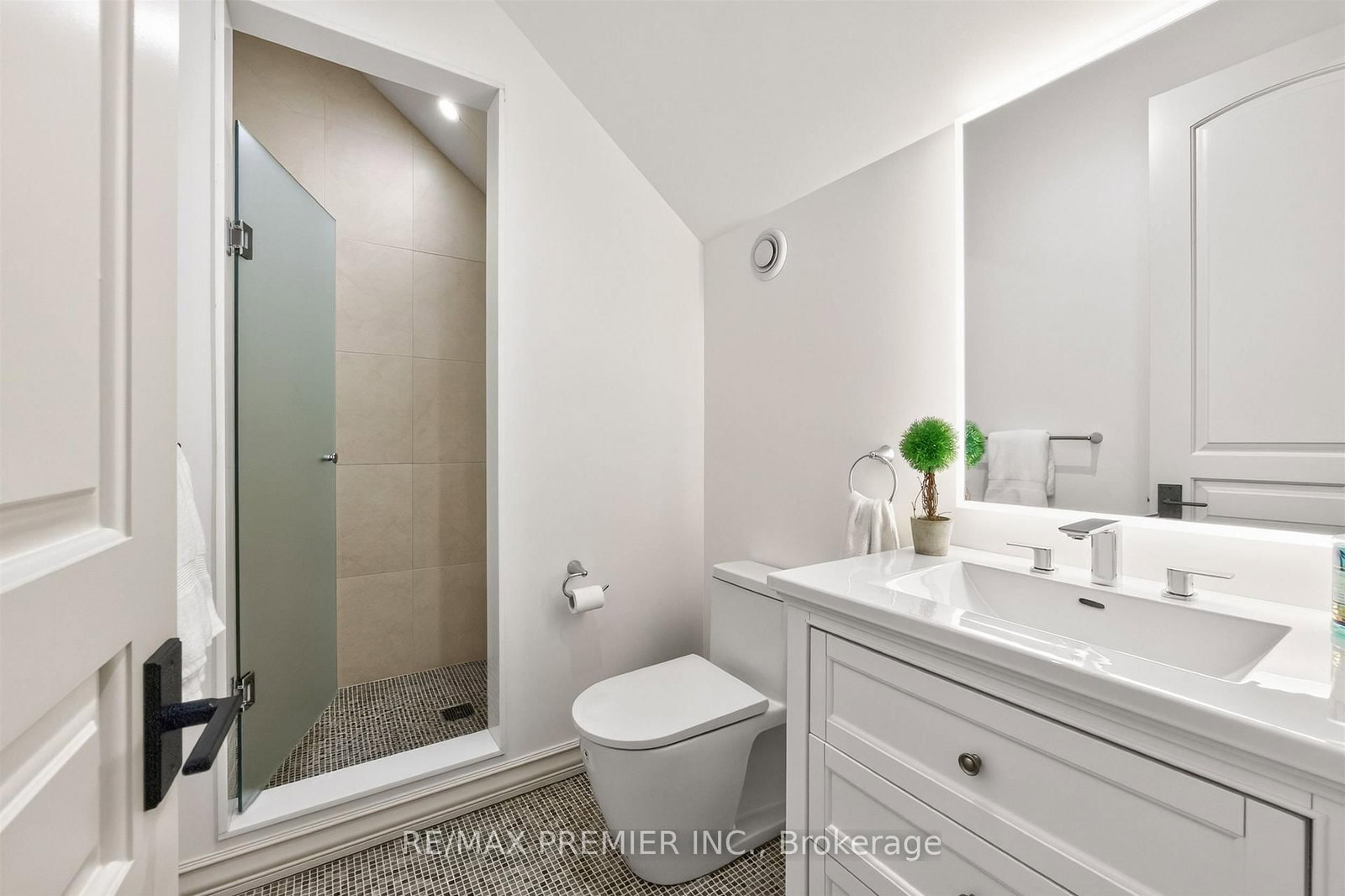 40 Golf Avenue • Vaughan, ON photo 38