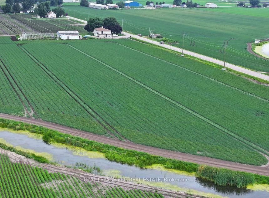 1160 River Rd Road • Bradford West Gwillimbury, ON photo 7