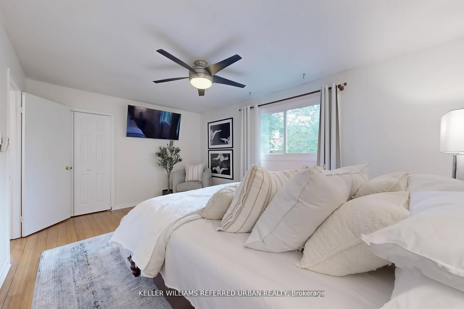 158 Walton Drive • Aurora, ON photo 18