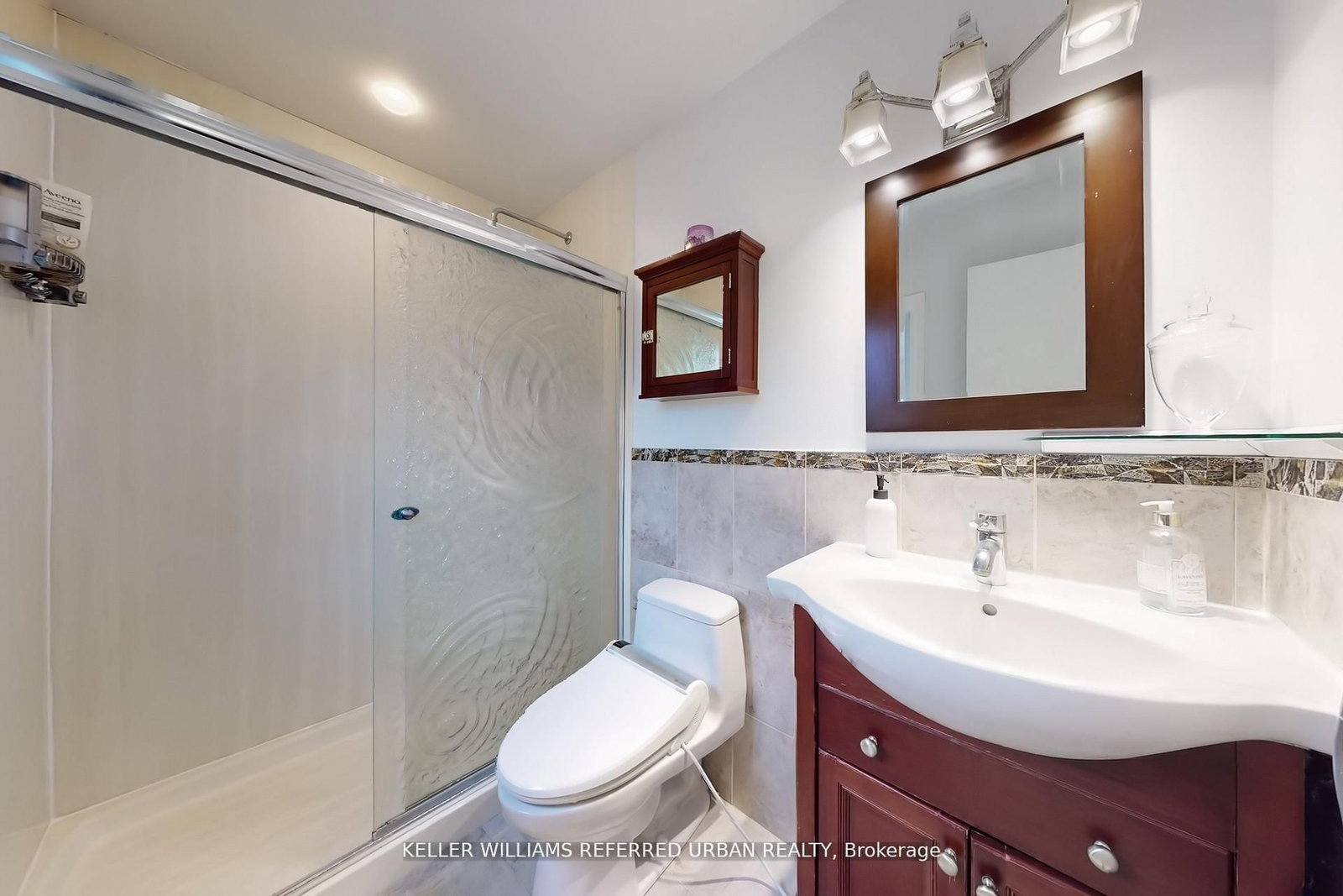 158 Walton Drive • Aurora, ON photo 19