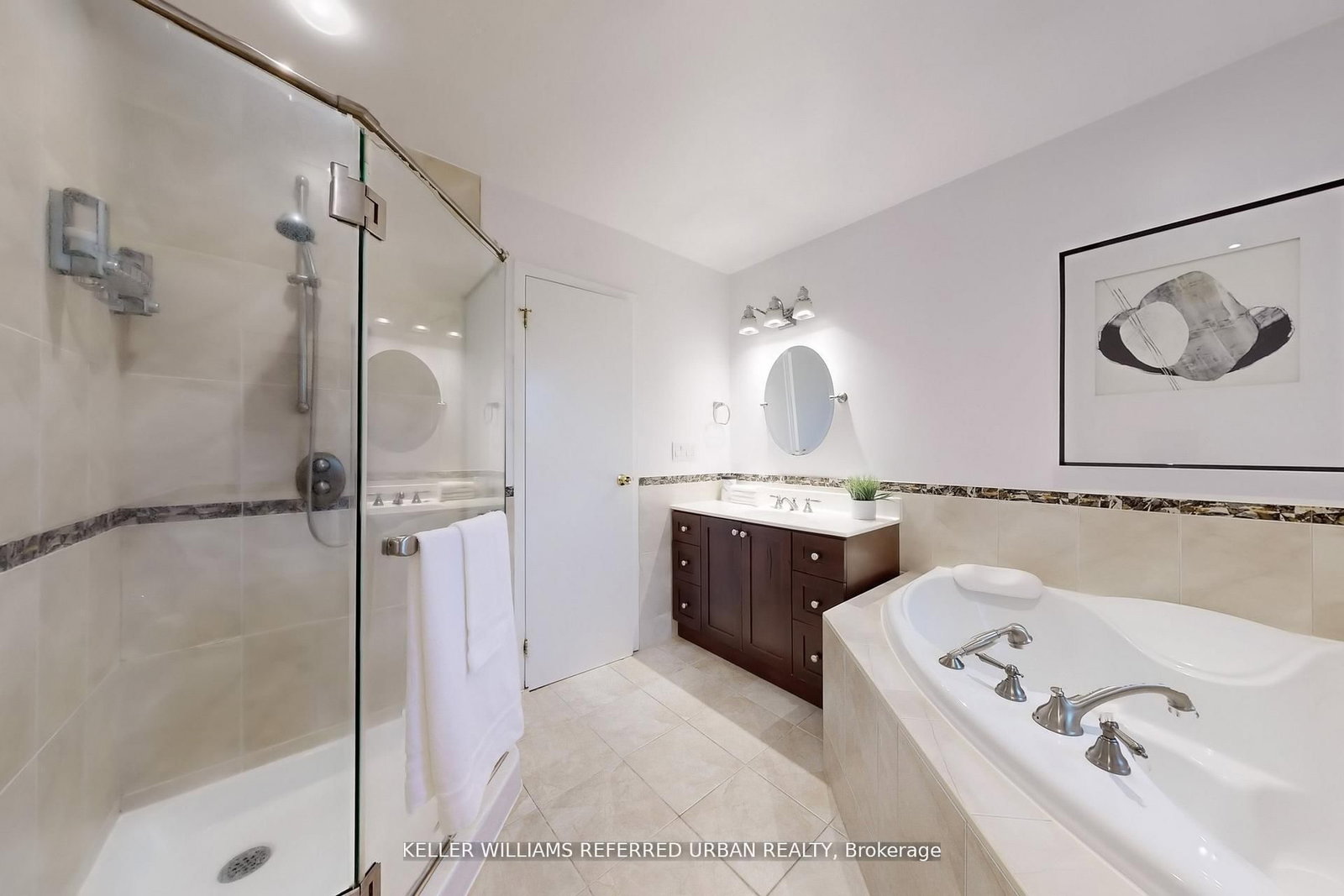 158 Walton Drive • Aurora, ON photo 23