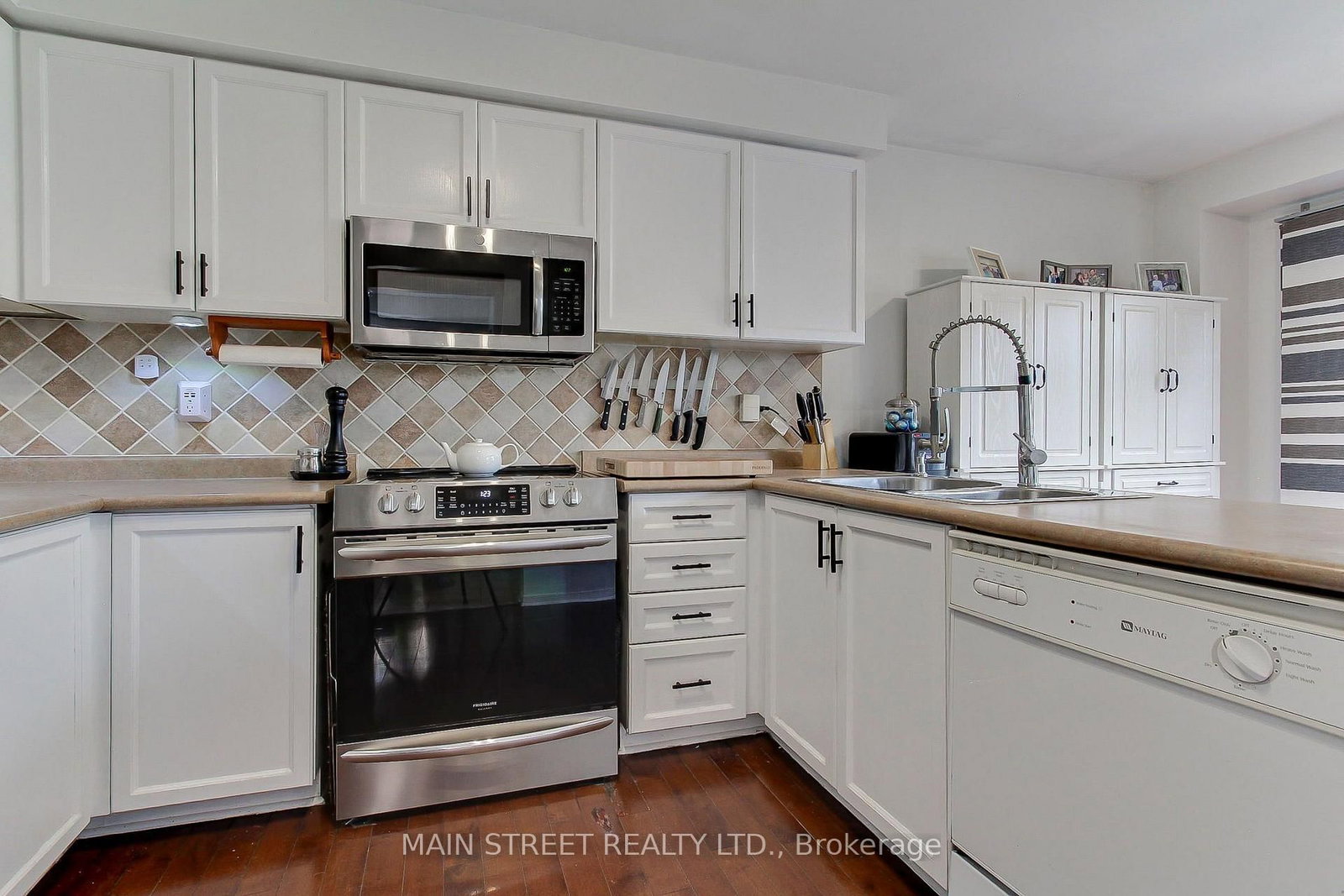110 Crittenden Drive • Georgina, ON photo 12