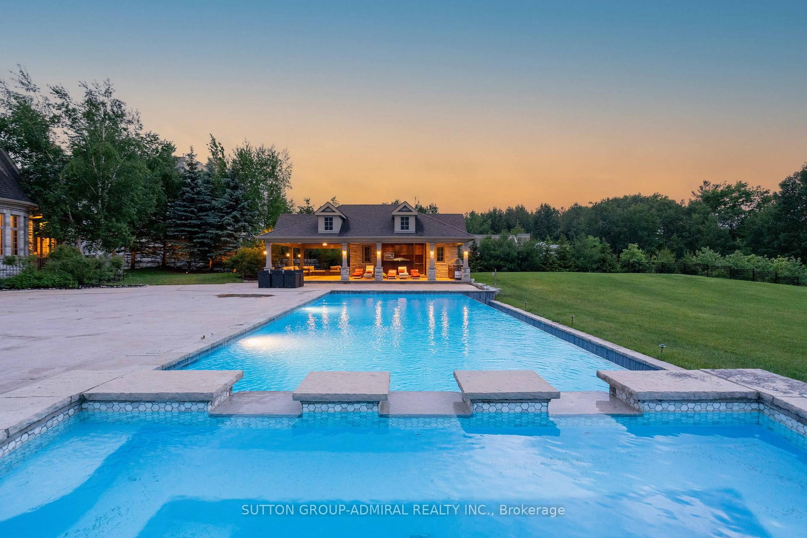 66 Scotch Valley Drive • King, ON photo 4
