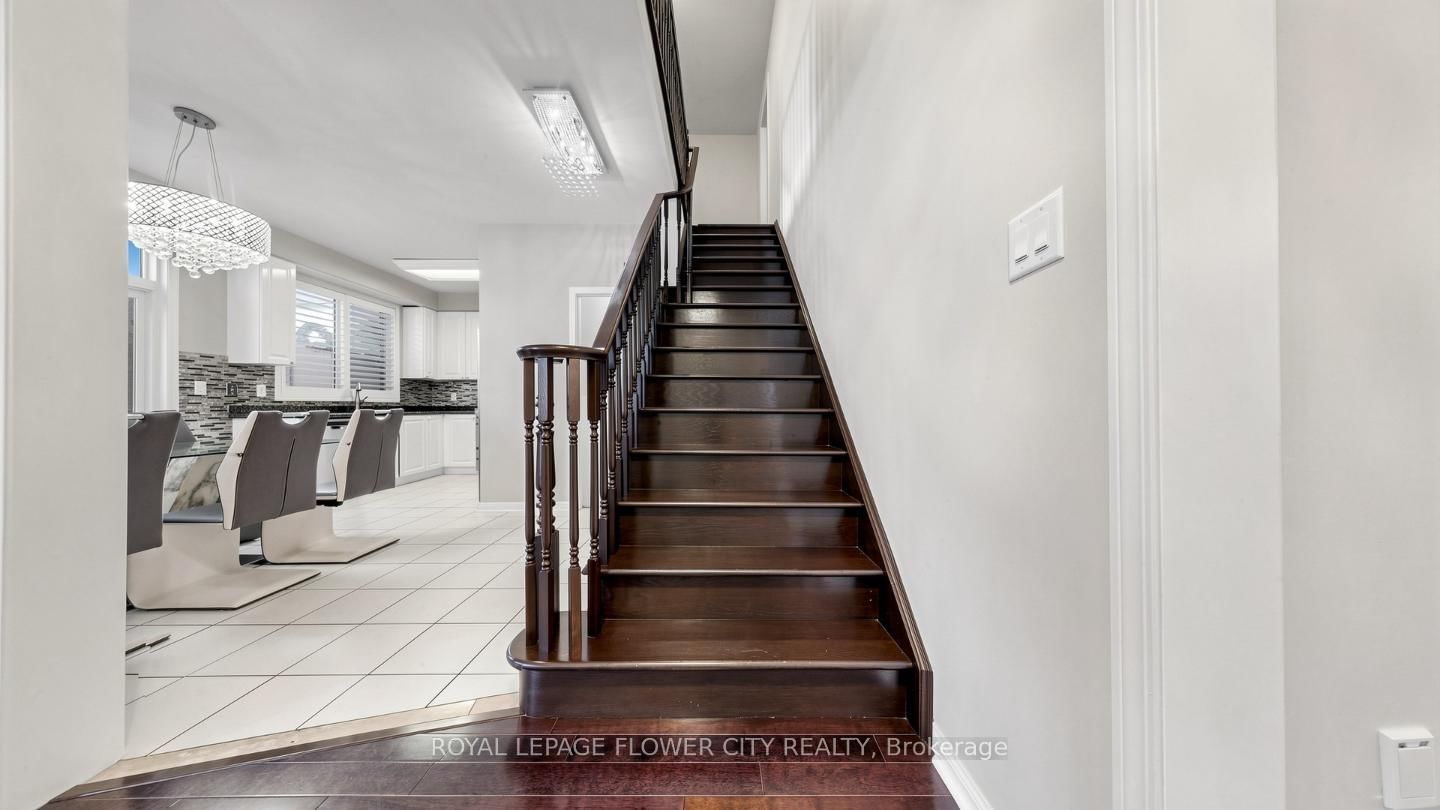 70 Boom Road • Vaughan, ON photo 23