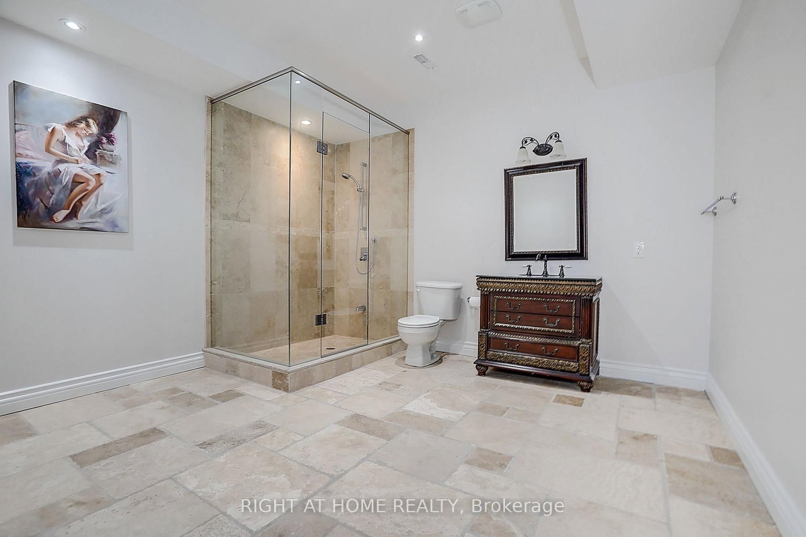 16 Fairview Avenue • Richmond Hill, ON photo 50