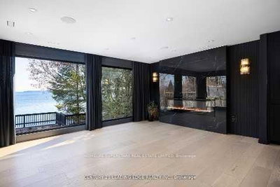 627 Lakelands Avenue • Innisfil, ON photo 4