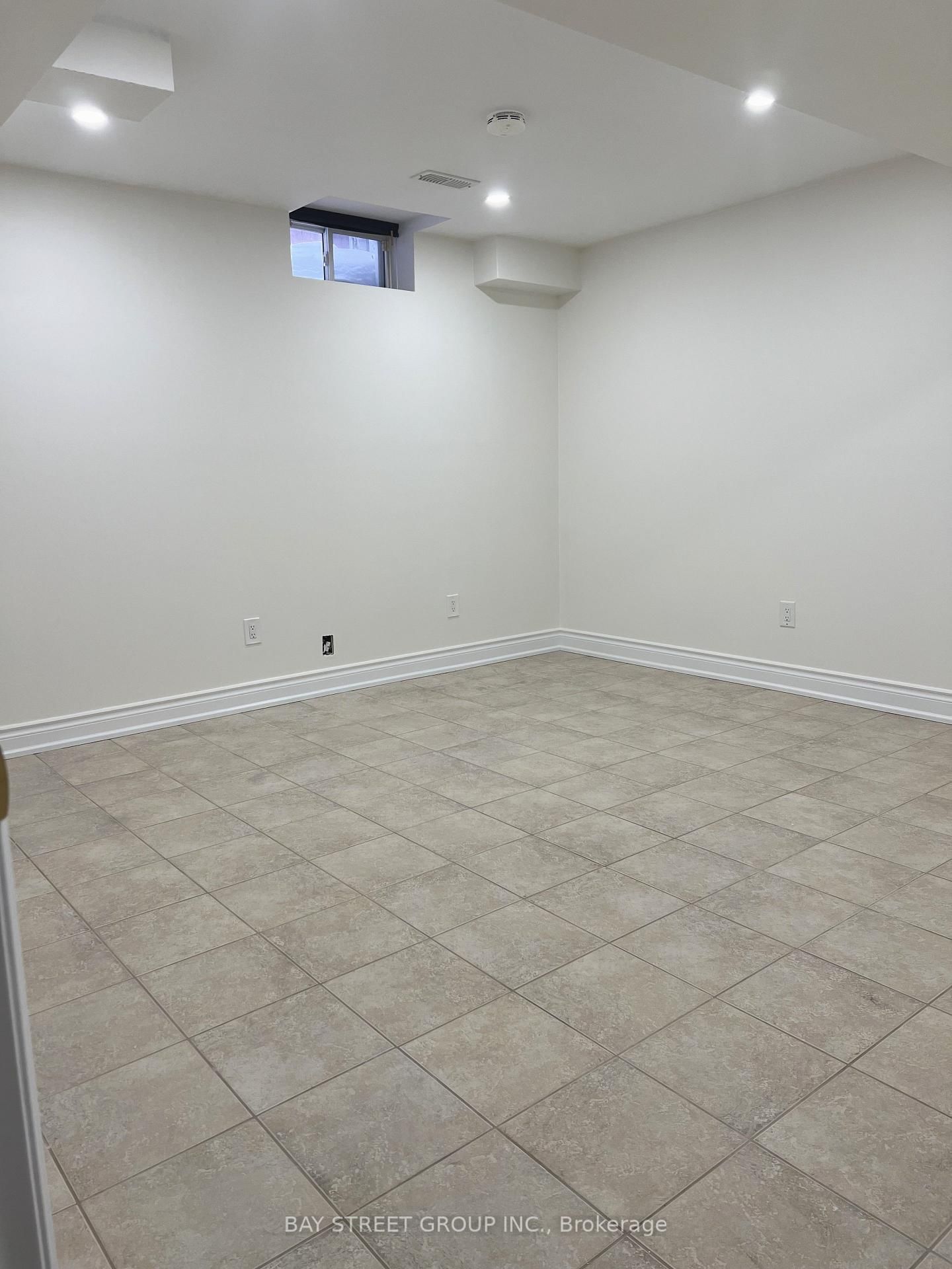 Bsmt 96 Preston Hill Cres, Vaughan, view 10