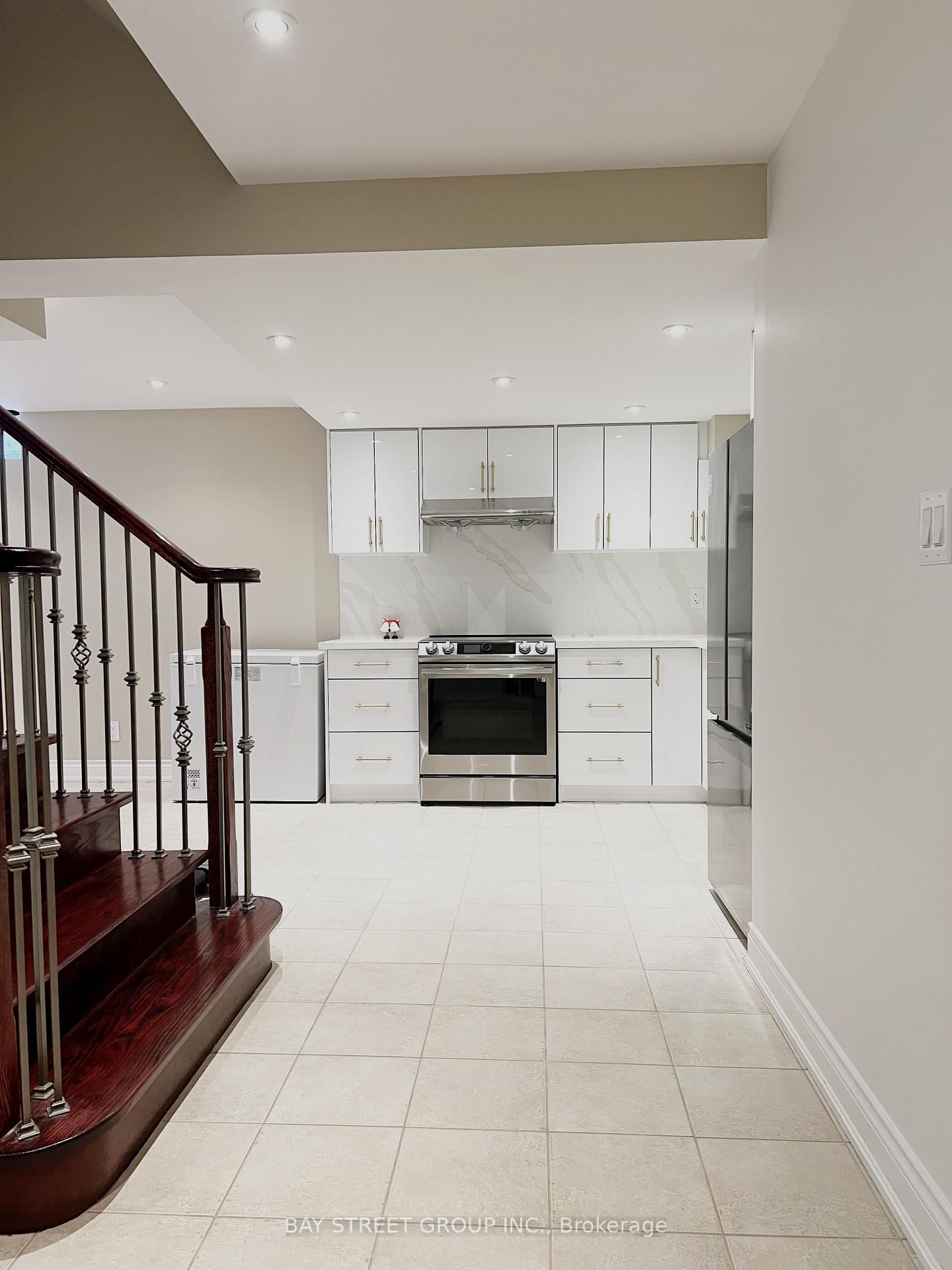 Bsmt 96 Preston Hill Cres, Vaughan, view 6