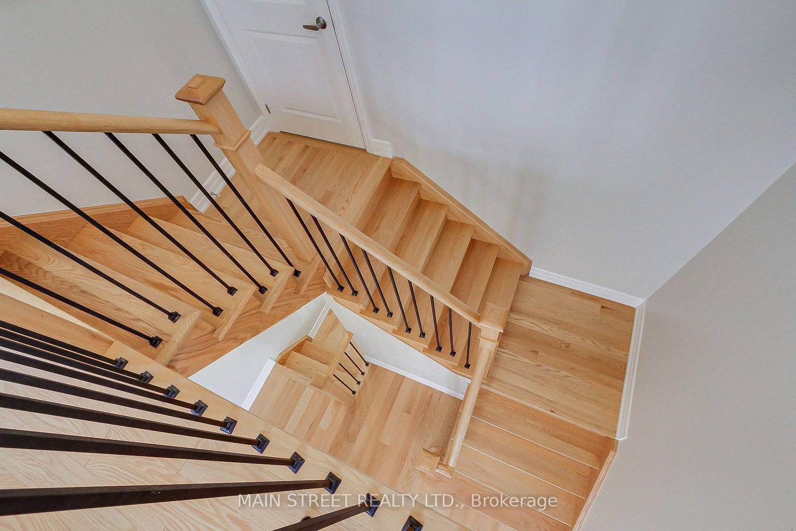 38 Clear Spring Avenue • Georgina, ON photo 17
