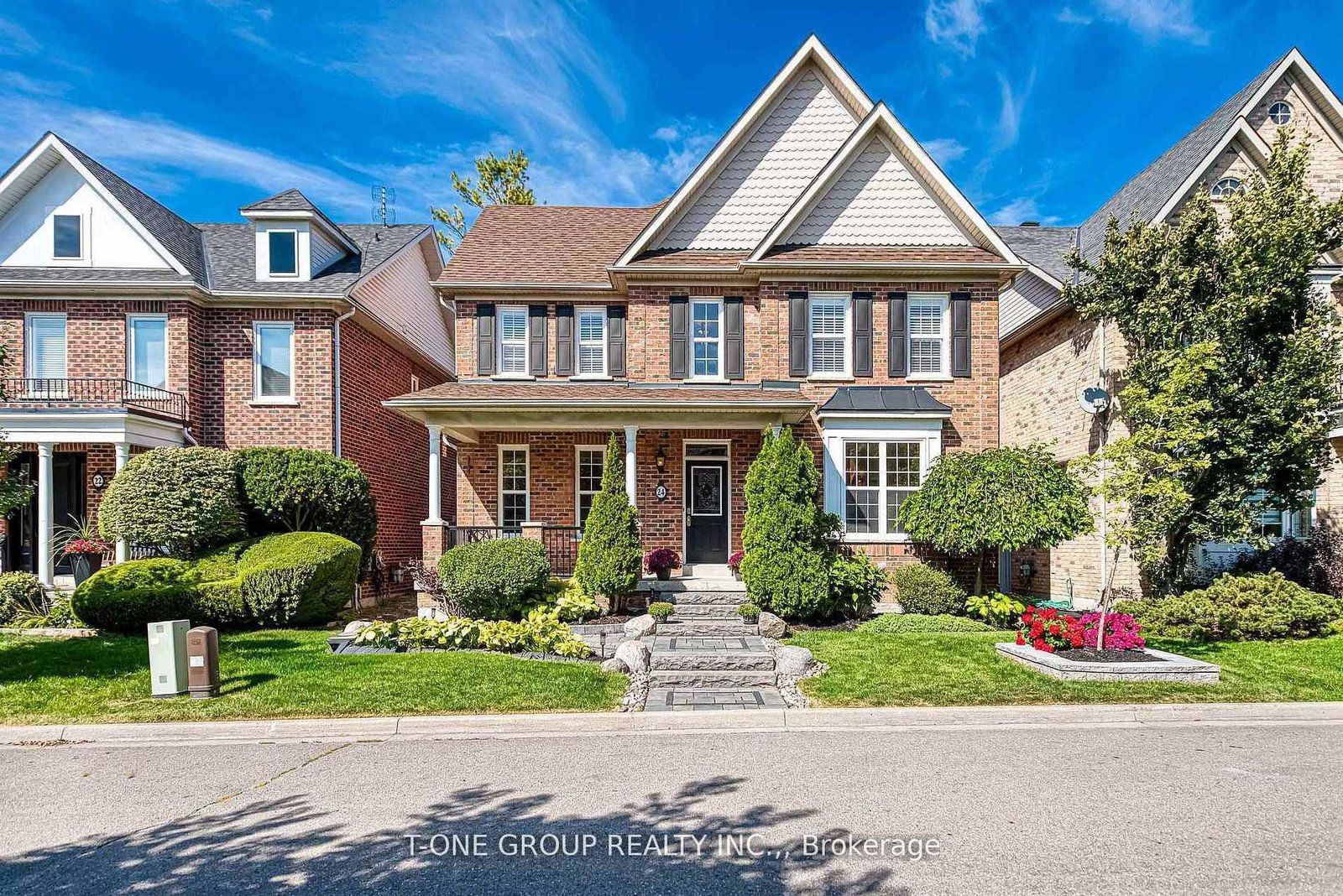 24 Port Rush Trail • Markham, ON photo 12