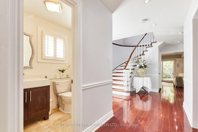 35 Ashland Crescent • Markham, ON photo 5