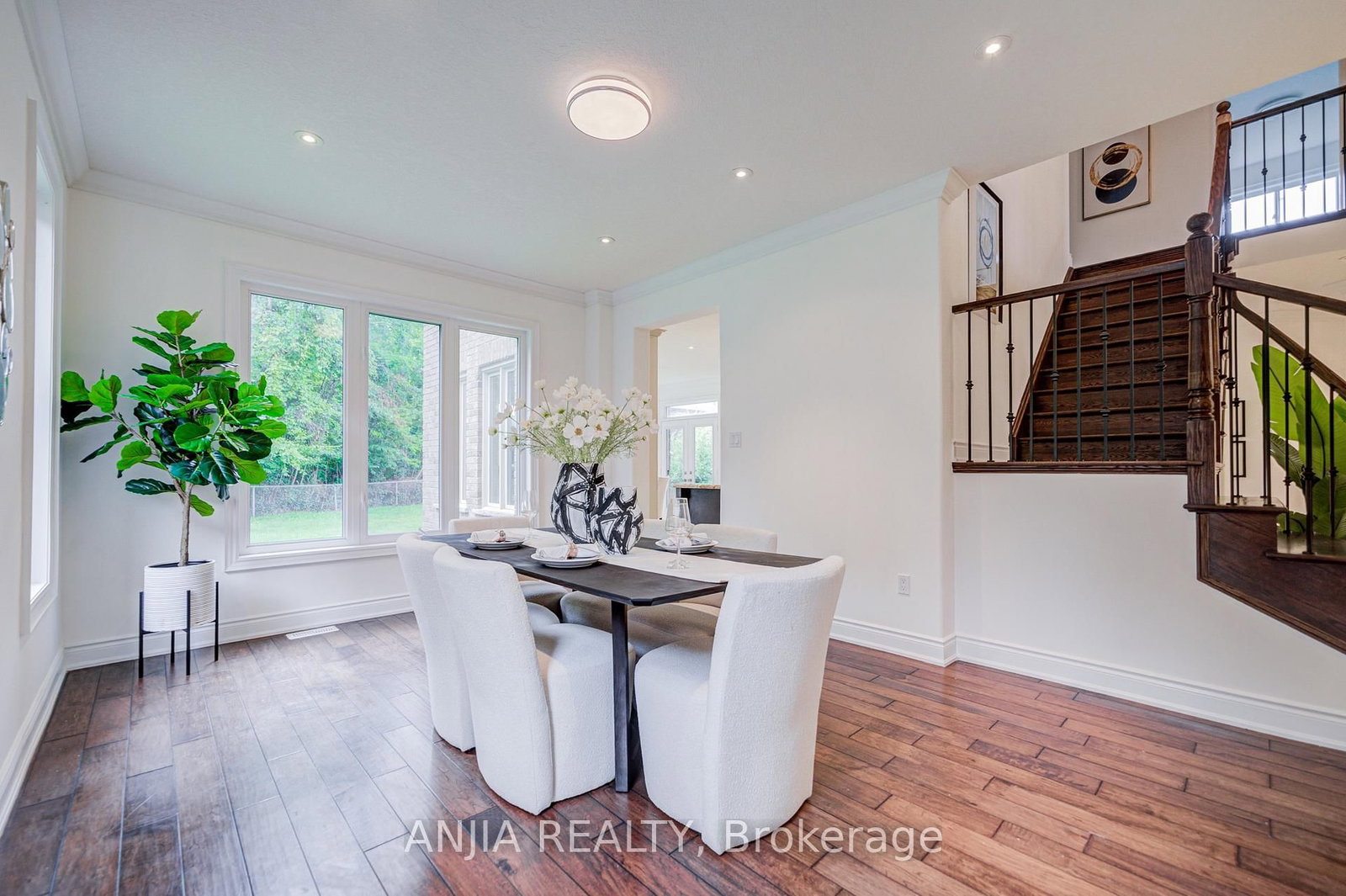 1087 Nantyr Drive • Innisfil, ON photo 14