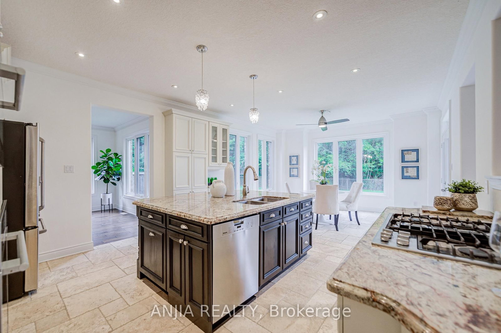 1087 Nantyr Drive • Innisfil, ON photo 17