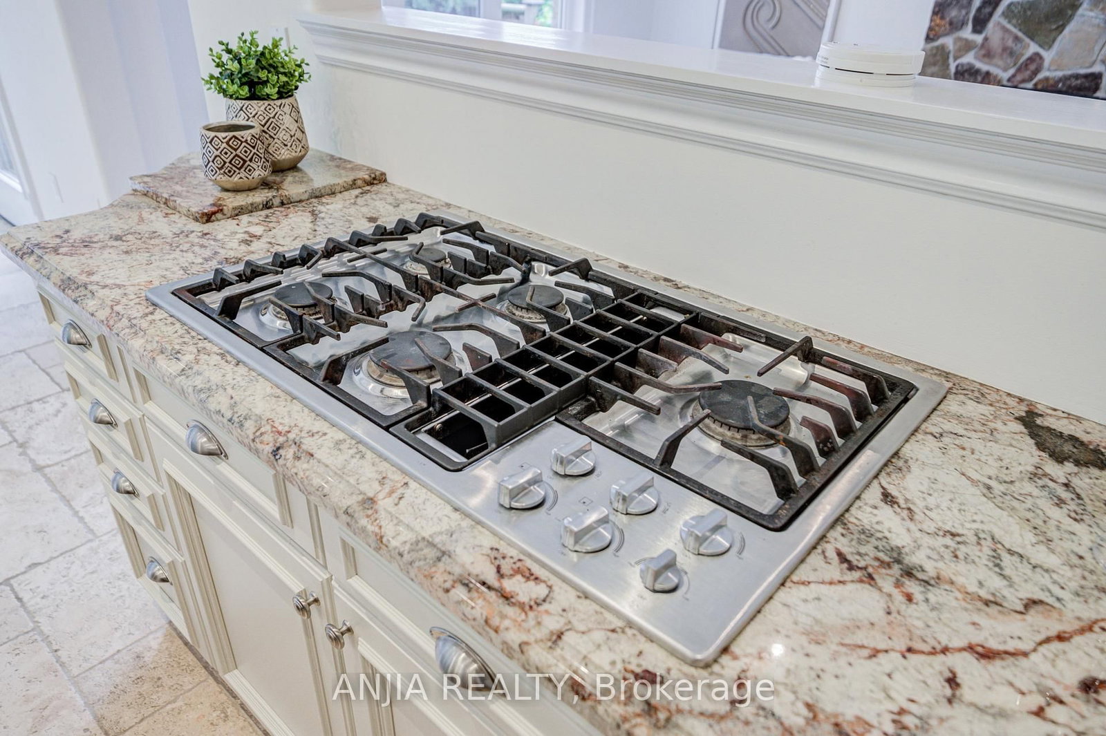 1087 Nantyr Drive • Innisfil, ON photo 18