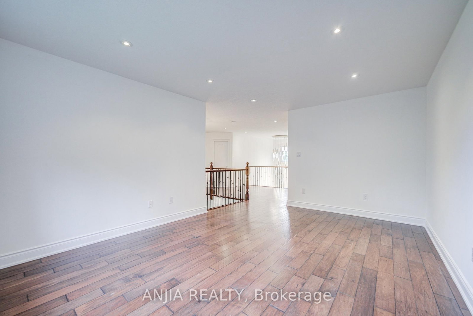 1087 Nantyr Drive • Innisfil, ON photo 29