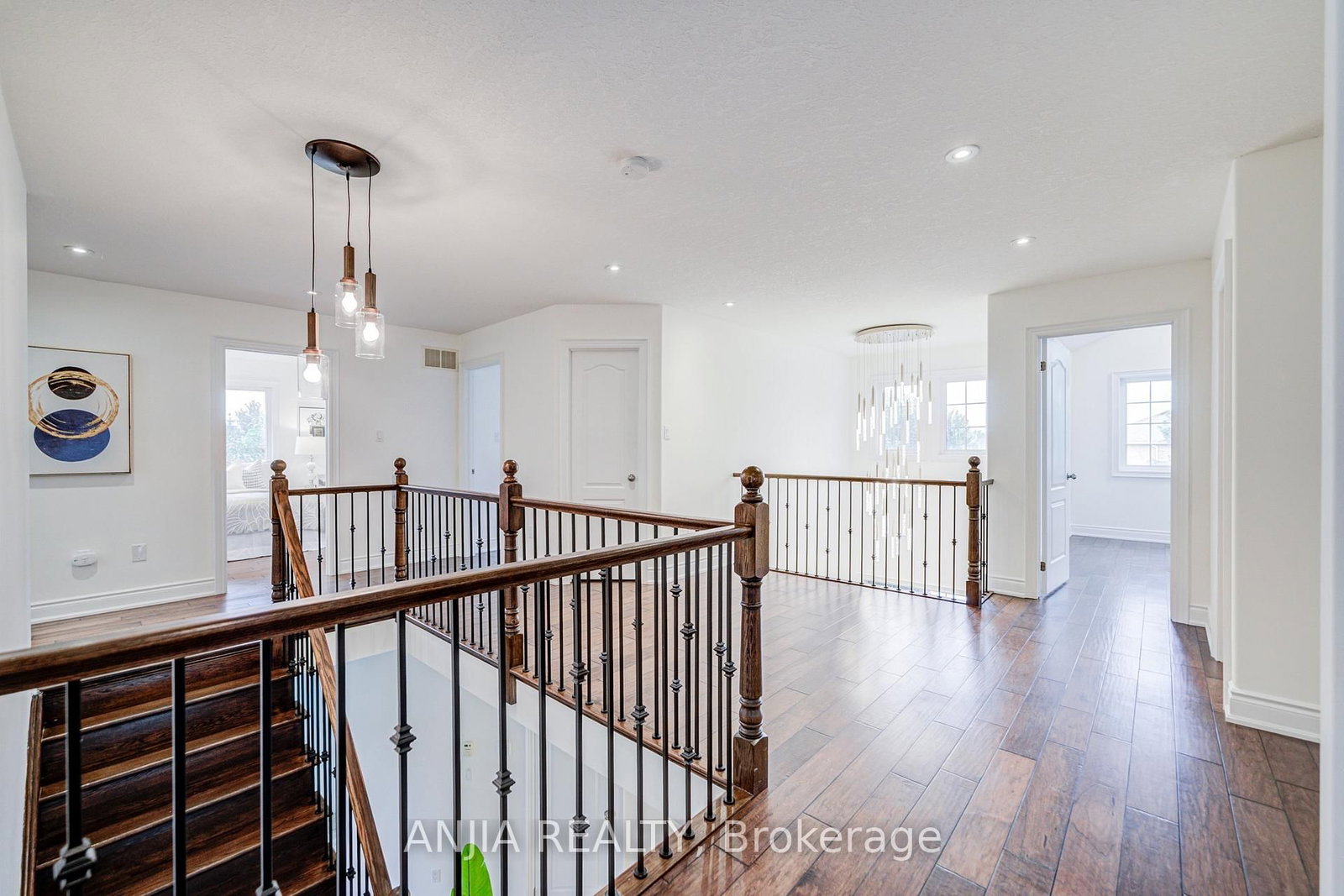 1087 Nantyr Drive • Innisfil, ON photo 30