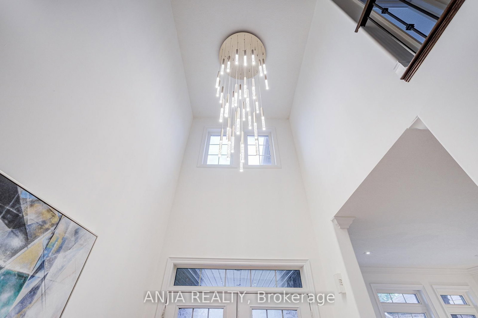 1087 Nantyr Drive • Innisfil, ON photo 4