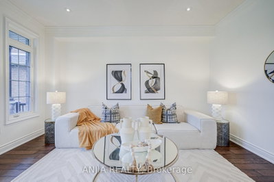 1087 Nantyr Drive • Innisfil, ON photo 7