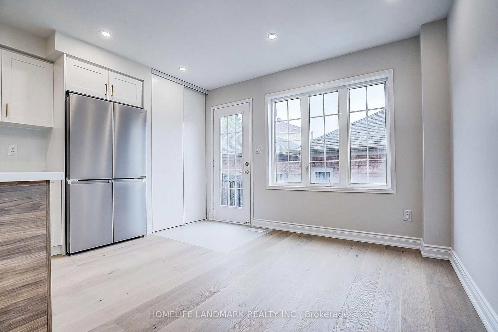 403 White's Hill Avenue • Markham, ON photo 20