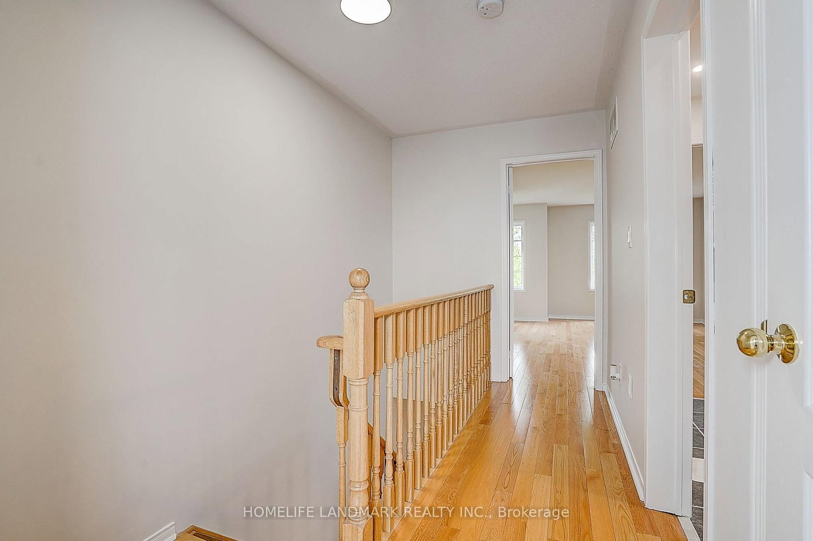 403 White's Hill Avenue • Markham, ON photo 34