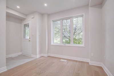 403 White's Hill Avenue • Markham, ON photo 4