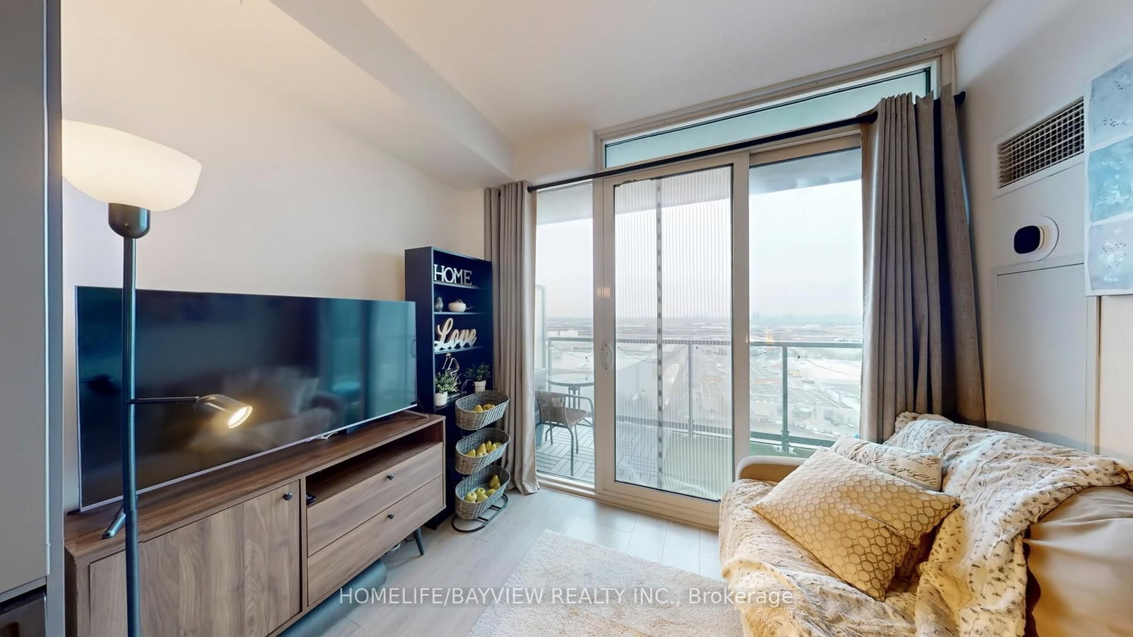 7895 Jane Street • ##2218 • Vaughan, ON photo 9