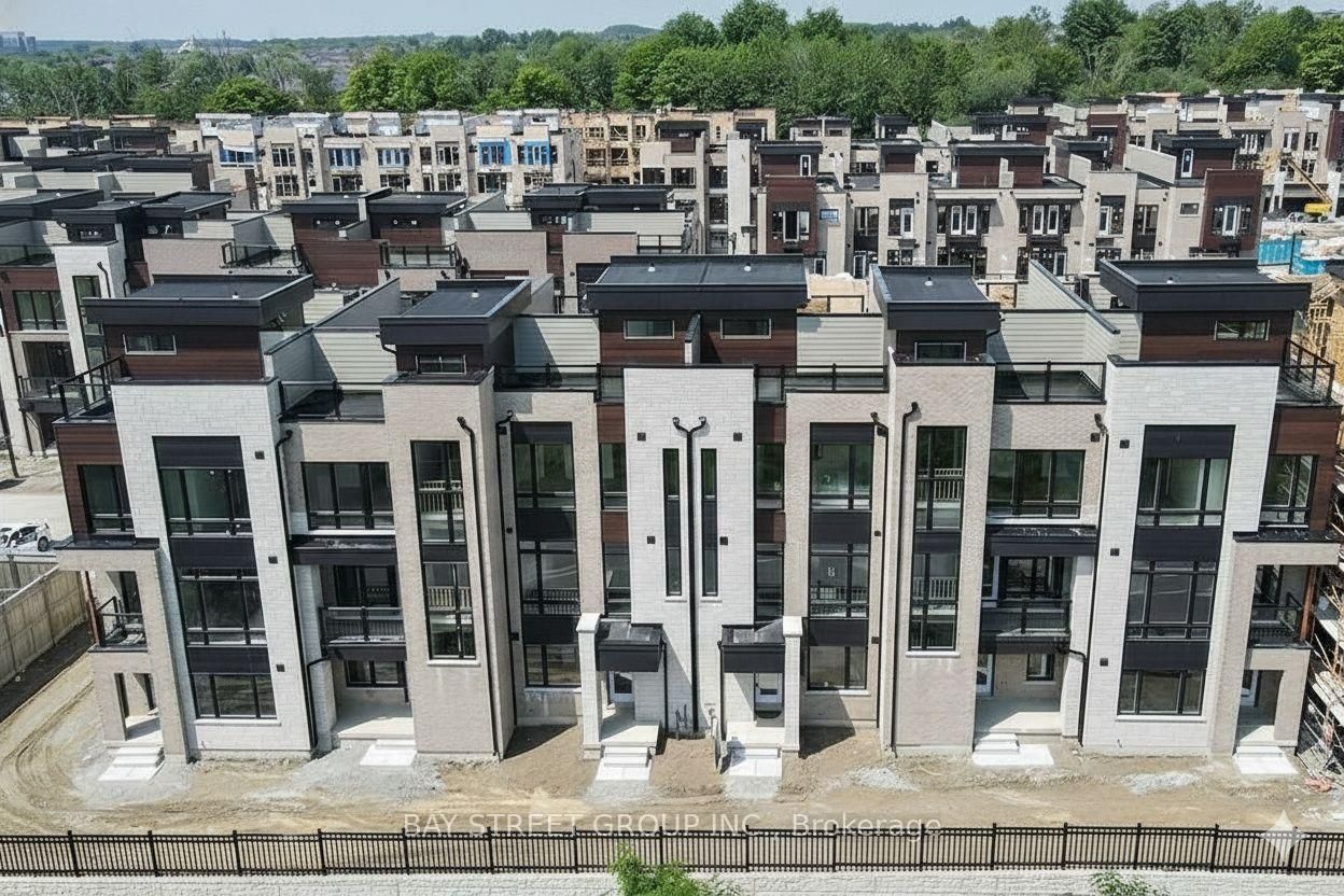 51 Credit Lane • Richmond Hill, ON photo 1