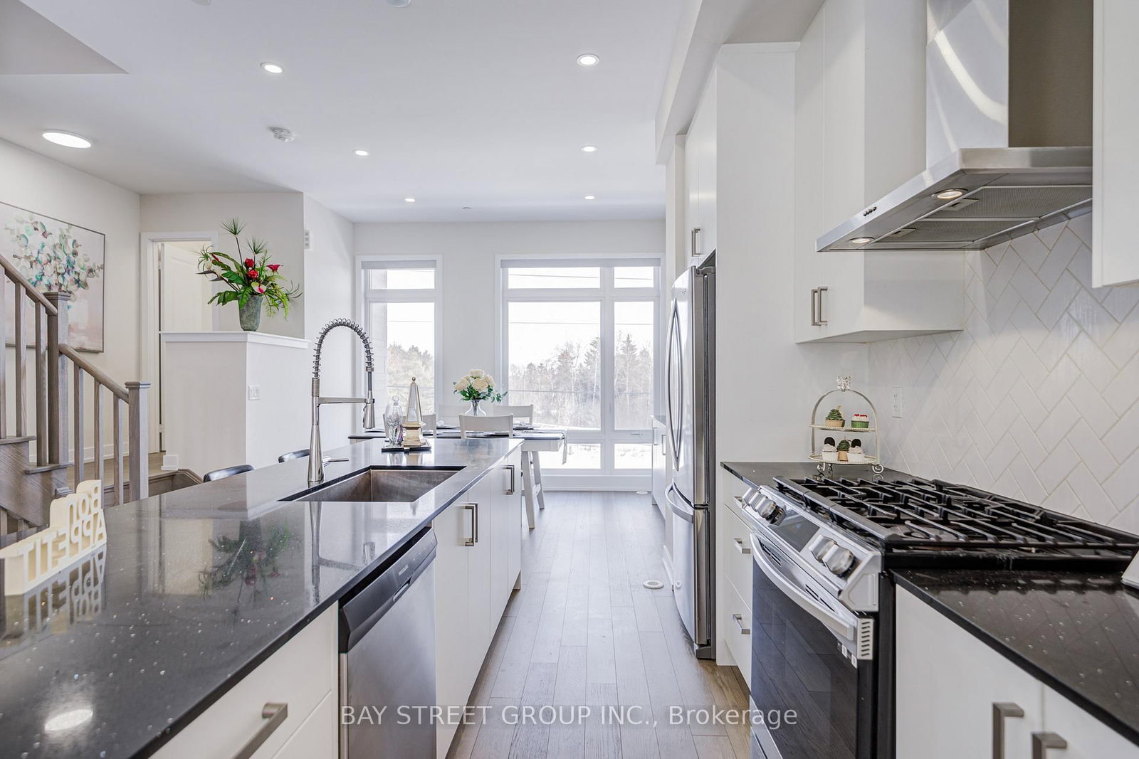 51 Credit Lane • Richmond Hill, ON photo 17