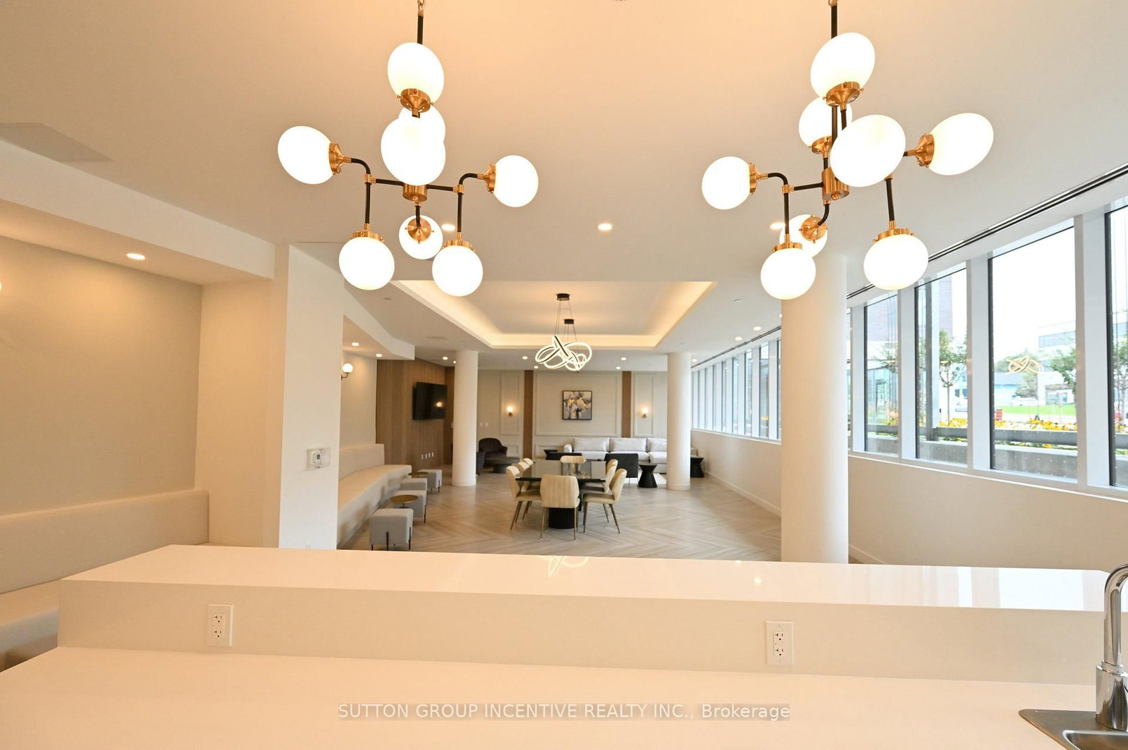 705 Davis Drive • #A803 • Newmarket, ON photo 21