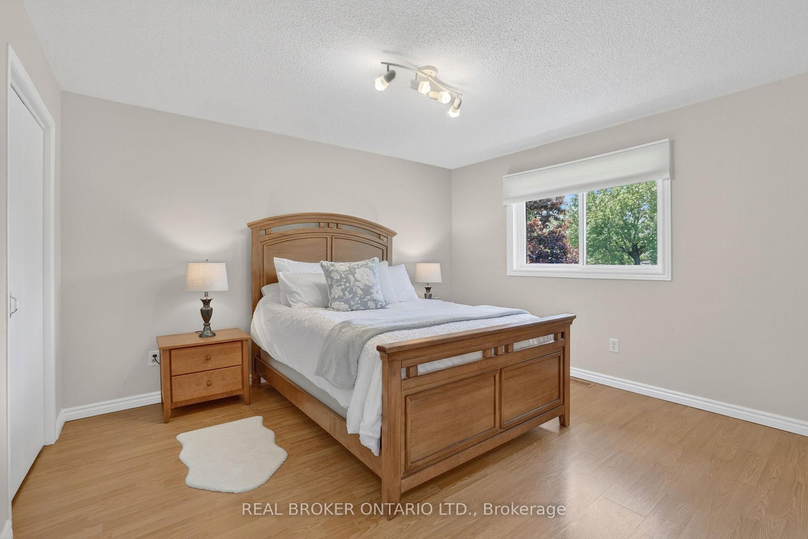 128 Olive Street • East Gwillimbury, ON photo 12