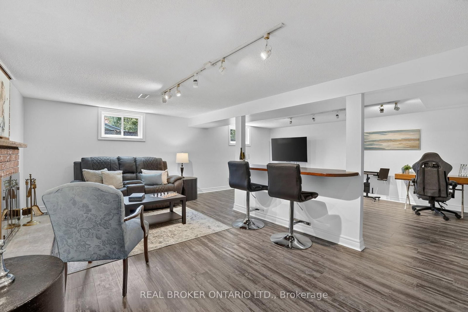 128 Olive Street • East Gwillimbury, ON photo 20