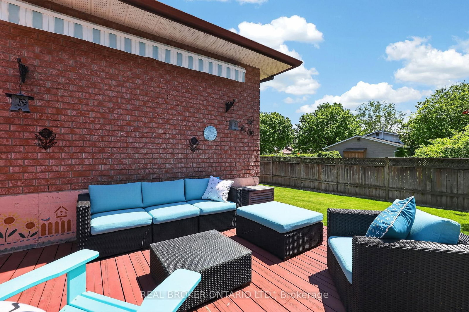 128 Olive Street • East Gwillimbury, ON photo 29