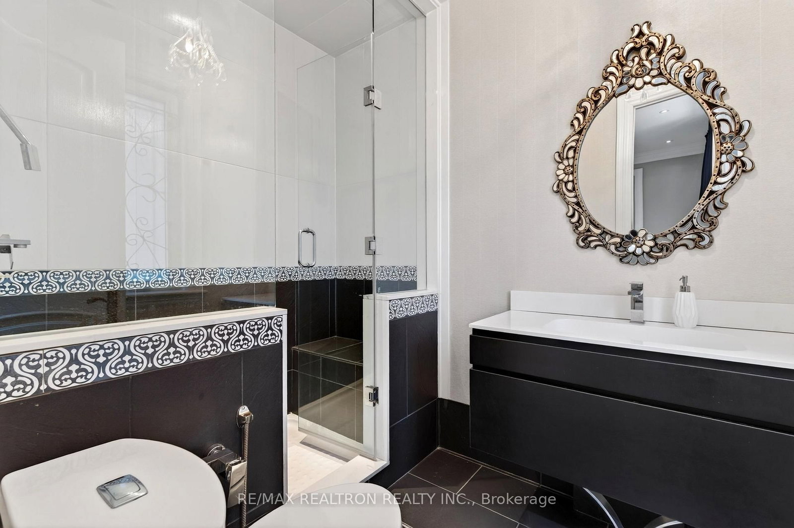 30 Thornlea Road • Markham, ON photo 31