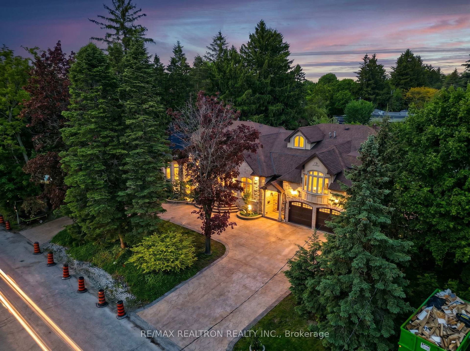 30 Thornlea Road • Markham, ON photo 6