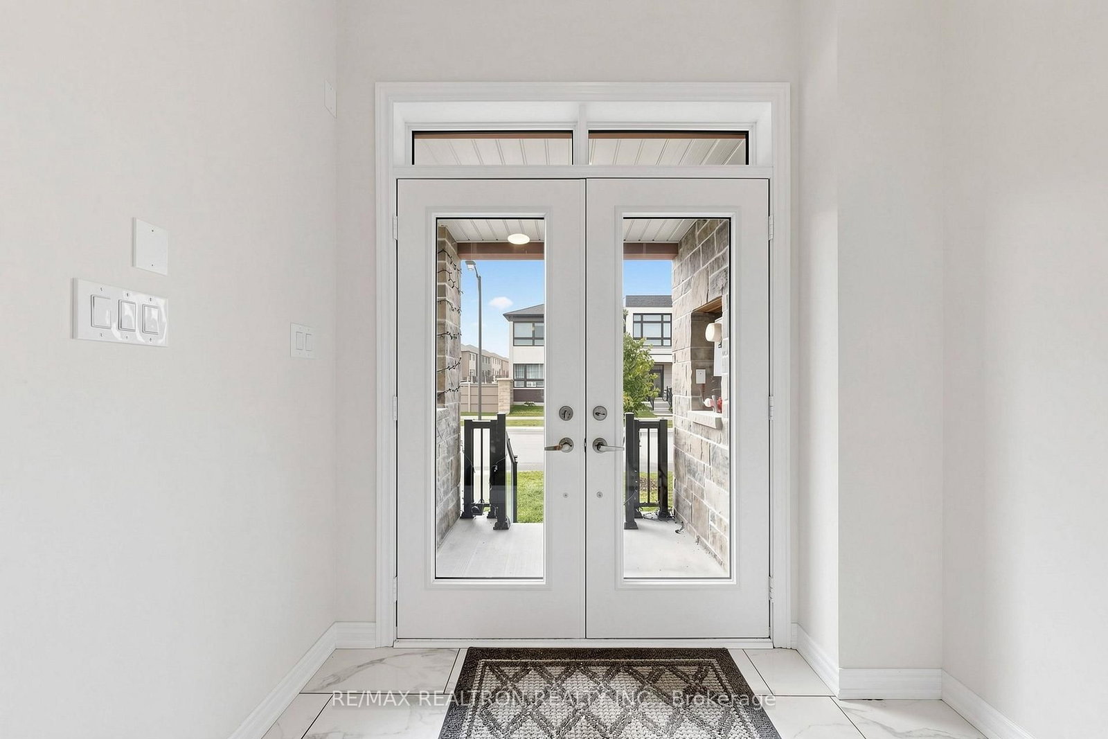 8 Hewison Avenue • Richmond Hill, ON photo 18