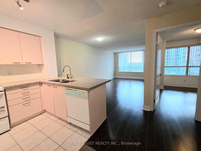 62 Suncrest Boulevard • #522 • Markham, ON photo 4