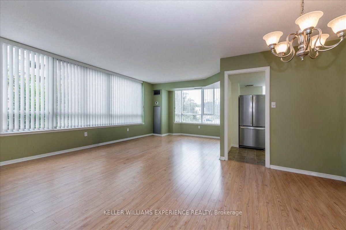 270 Davis Drive • #503 • Newmarket, ON photo 9