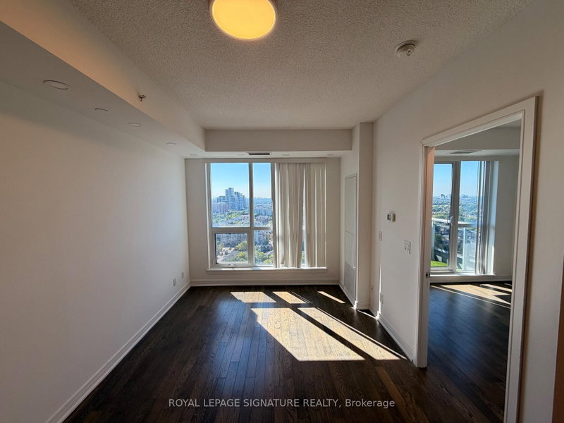 1908NW - 9201 Yonge Street