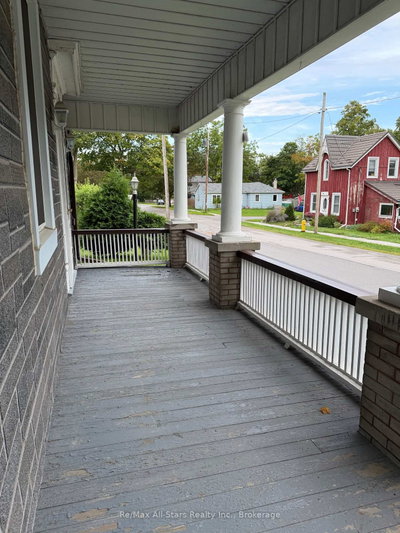 54 Munro Street • Brock, ON photo 2