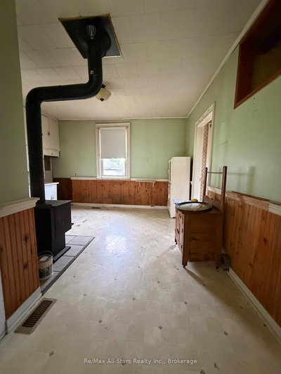 54 Munro Street • Brock, ON photo 8