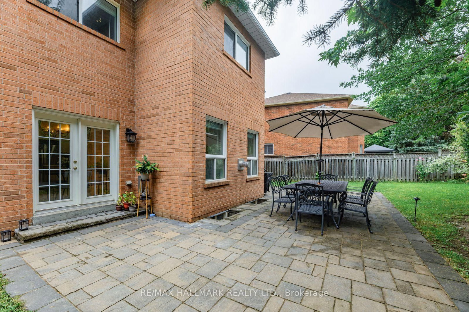 851 Hilton Boulevard • Newmarket, ON photo 36