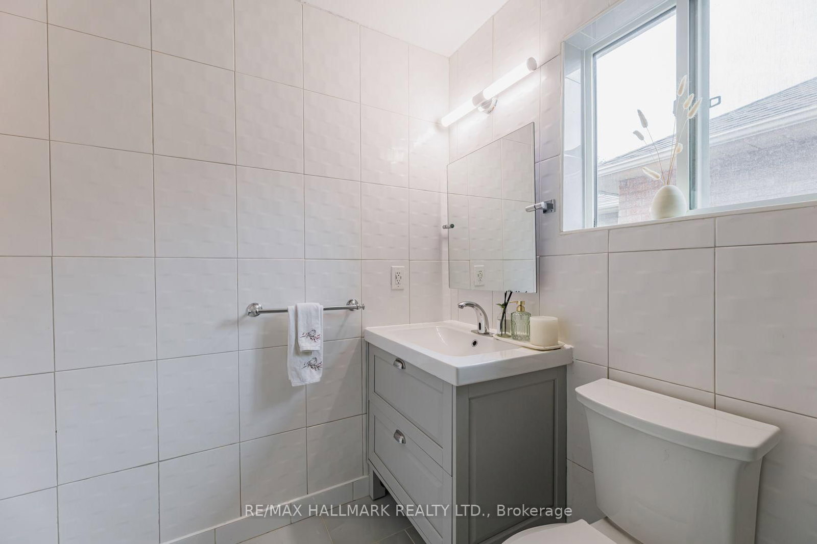 851 Hilton Boulevard • Newmarket, ON photo 45