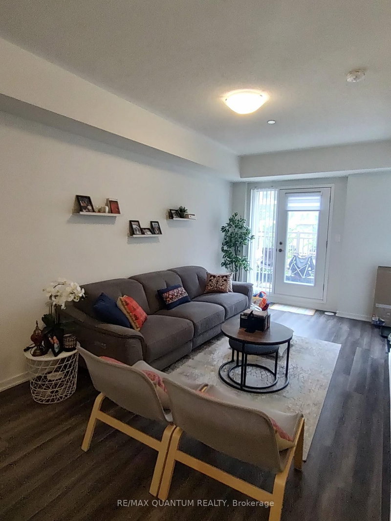 32 - 21 Honeycrisp Crescent