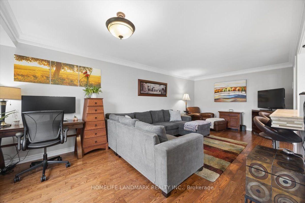 101 Noble Drive • Bradford West Gwillimbury, ON photo 8